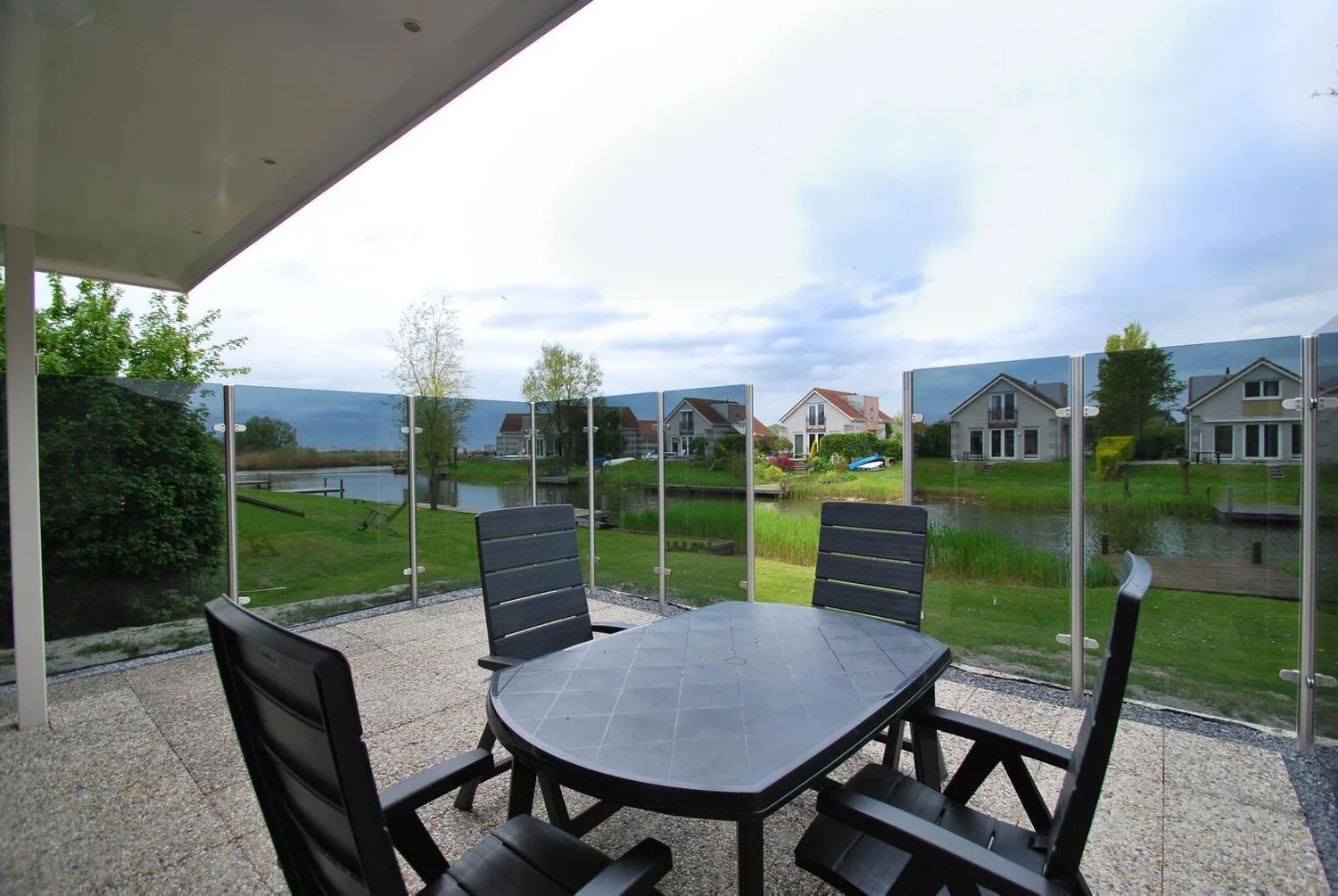 Beach Resort Makkum in Makkum, Friesland - Bild 2