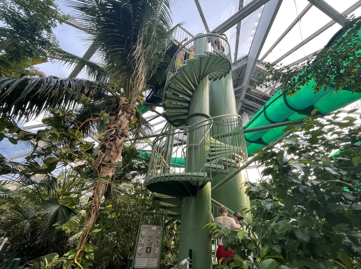 Aqua Mundo Rutschenturm im Center Parcs Het Heijderbos