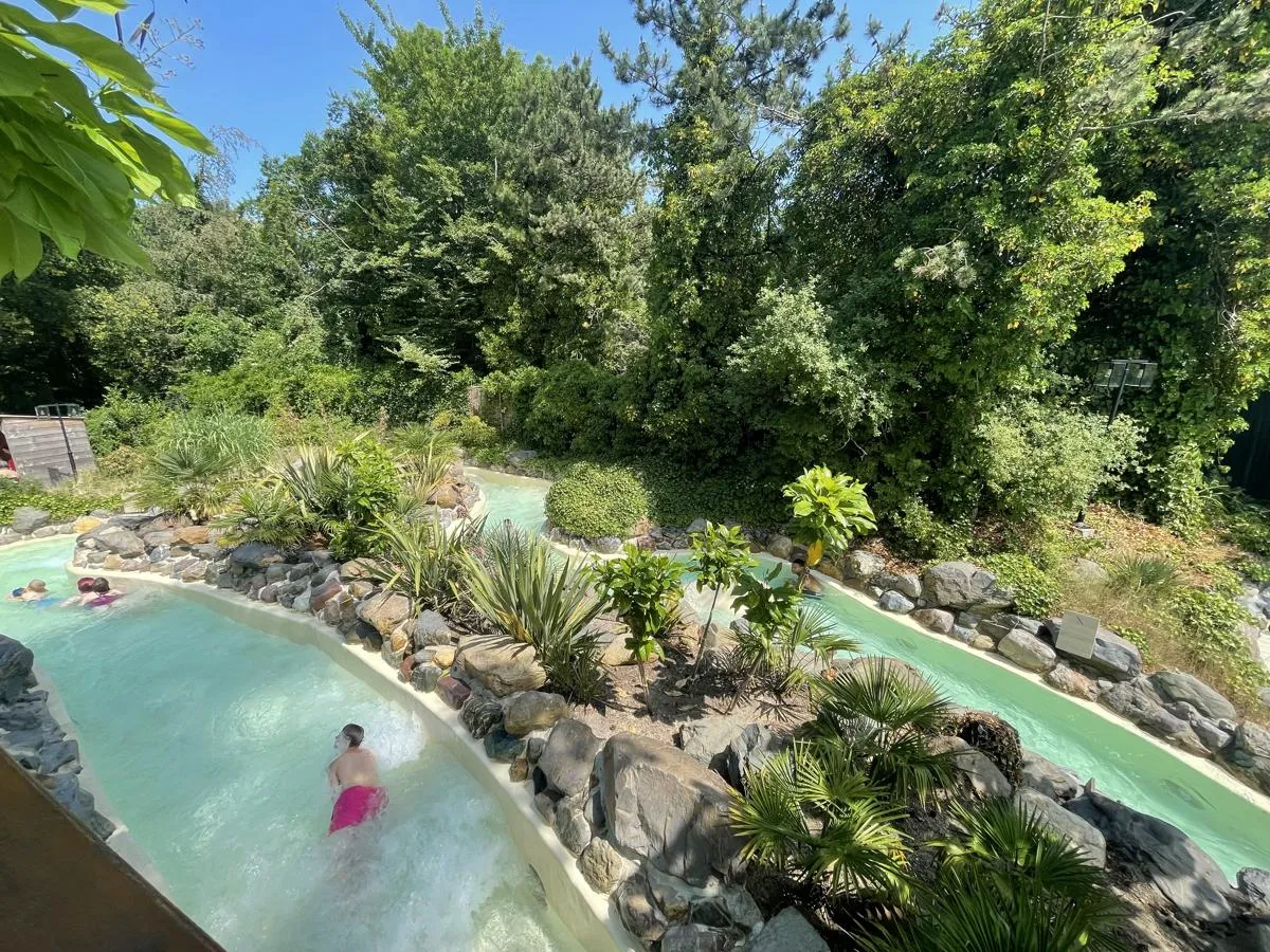 Aqua Mundo Wildwasserbahn im Center Parcs Het Heijderbos