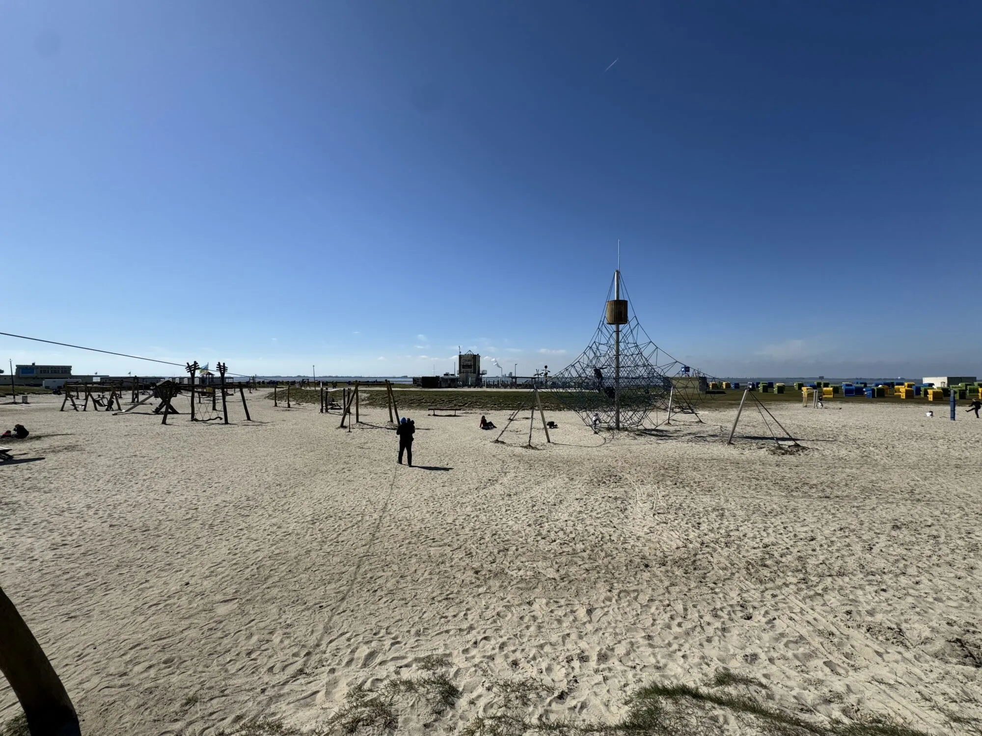 Spielplatz am Friesenstrand nahe Center Parcs Park Nordseeküste
