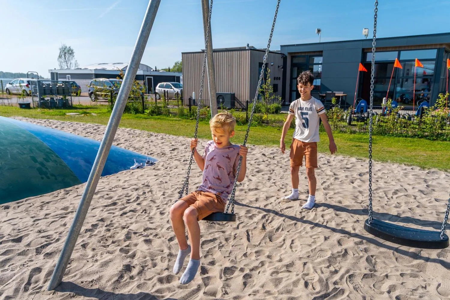 EuroParcs Enkhuizer Strand in Enkhuizen, Nordholland – Bild 12