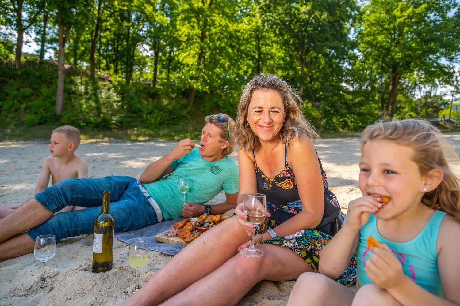 EuroParcs Maasduinen in Belfeld, Limburg - Bild 12