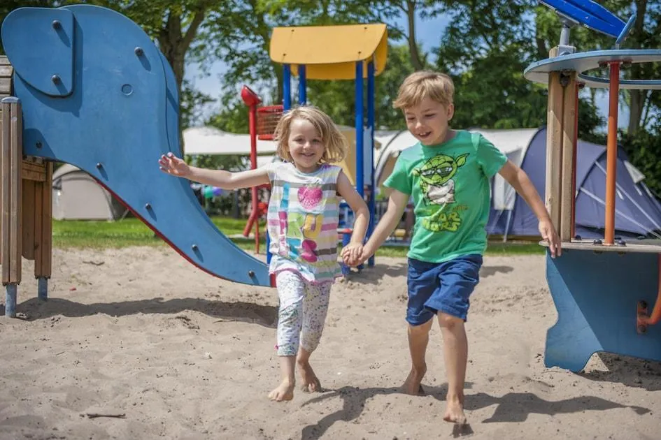 Landal Camping De Zandput in Vrouwenpolder, Zeeland – Bild 3