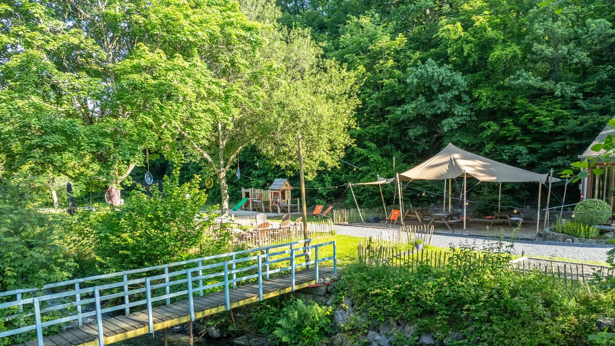 Landal Nature Parc Saint Hubert in Saint-Hubert, Luxemburg (BE) - Bild 3