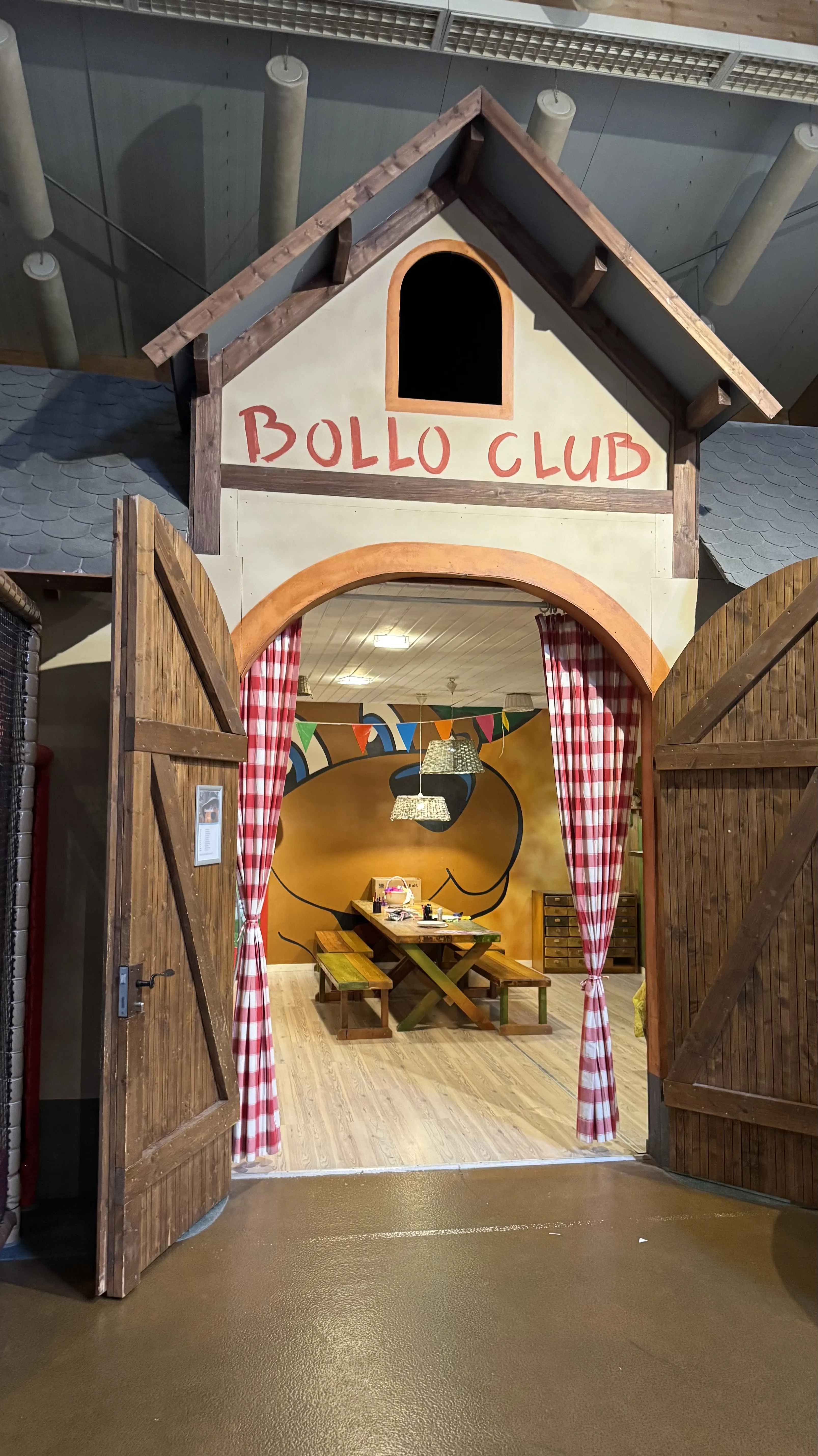 Eingang zum Bollo Club, dem Kinderclub im Landal Sonnenberg