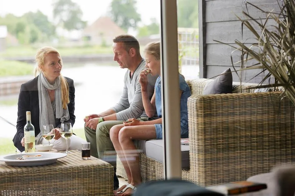 Landal Waterpark Terkaple in Terkaple, Friesland – Bild 10