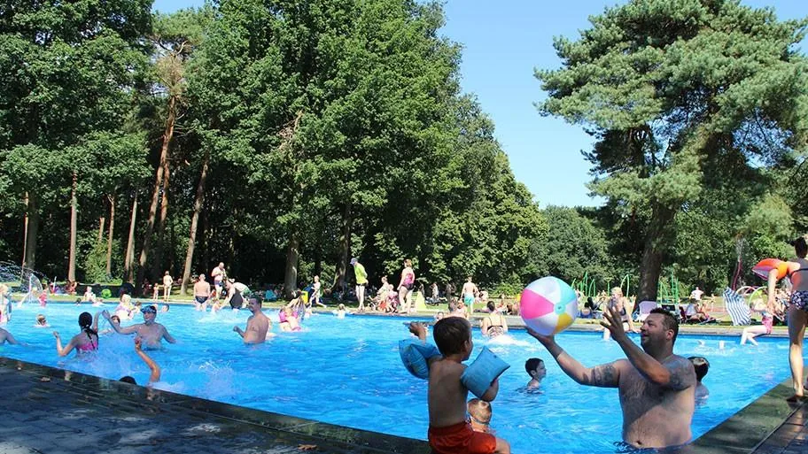 Molecaten Park Bosbad Hoeven in Hoeven, Nordholland – Bild 13