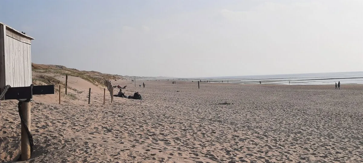 Landal Strandhuisjes Julianadorp - Terrasse mit Meerblick