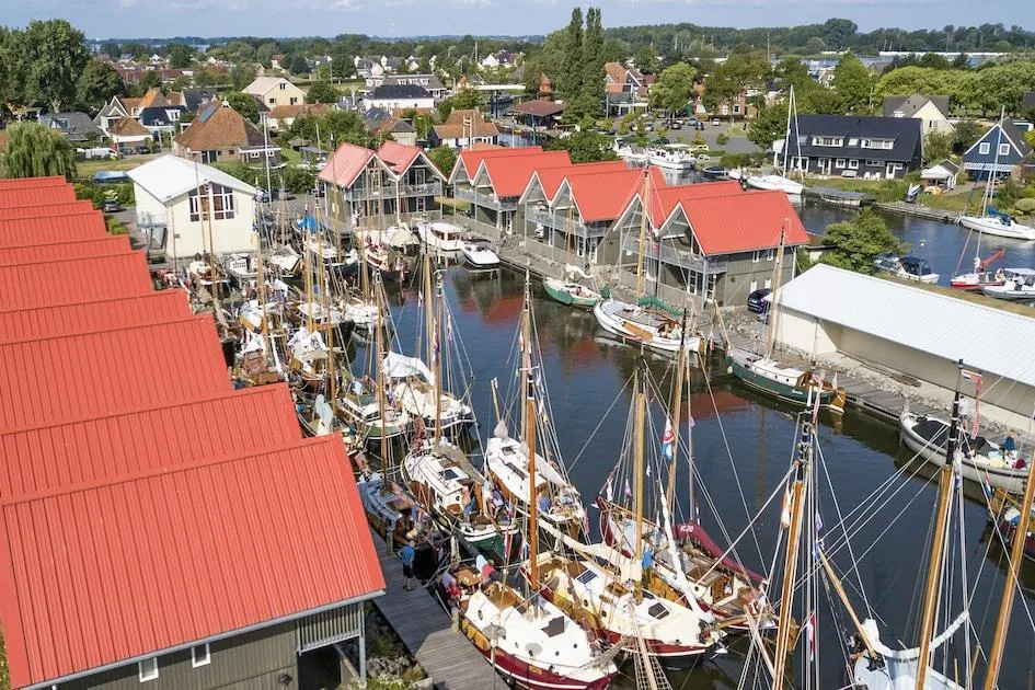 Roompot Havenresort Terherne in Terherne, Friesland – Bild 12