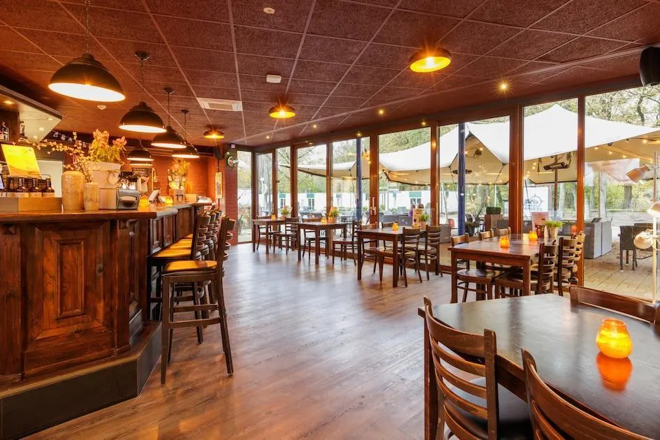 Roompot Vakantiepark Hunzedal in Borger, Drenthe – Bild 1