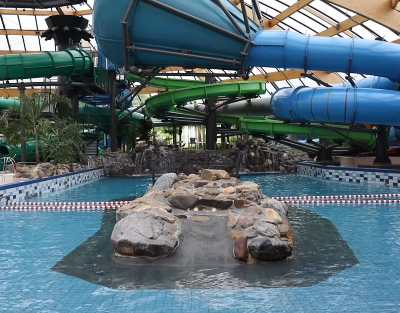 Ferienparks mit Schwimmbad -De Lommerbergen