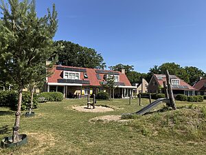 Landal Kaatsheuvel mit Spielplatz