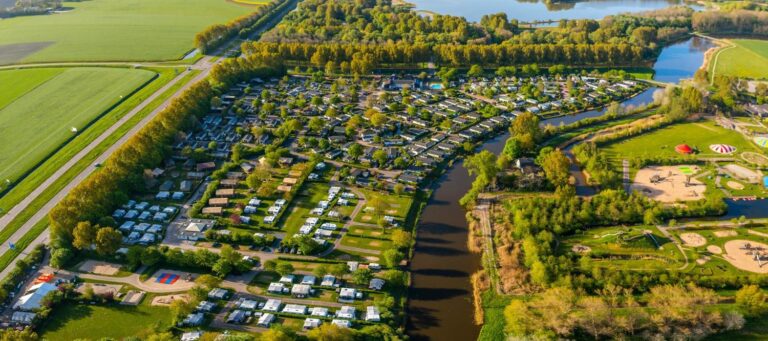 Die besten Ferienparks in Nordholland mit Schwimmbad am Meer