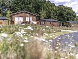 landal-rockingham-forest_pic1